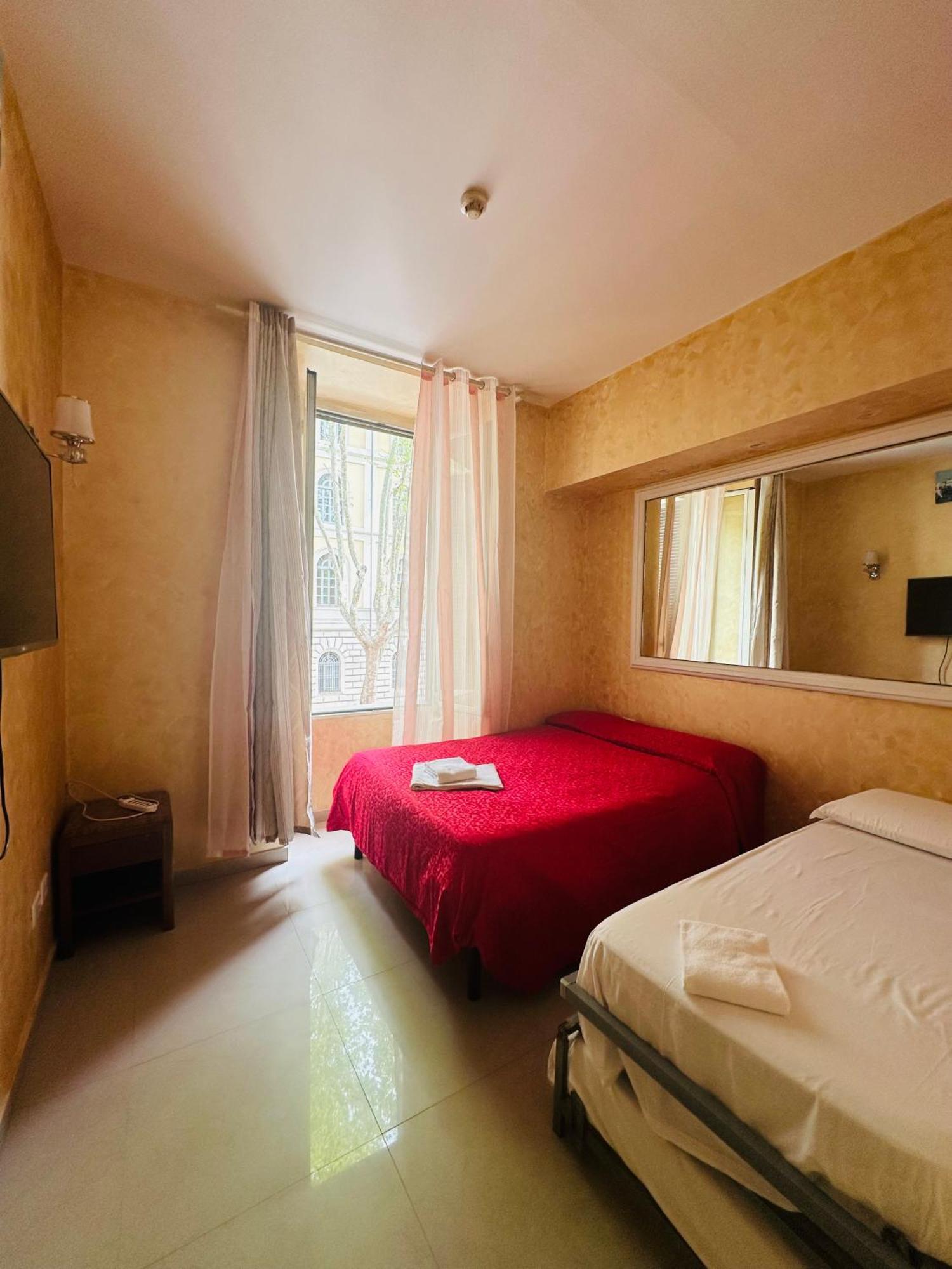 Termini Sunlight House Hotel Rome Buitenkant foto